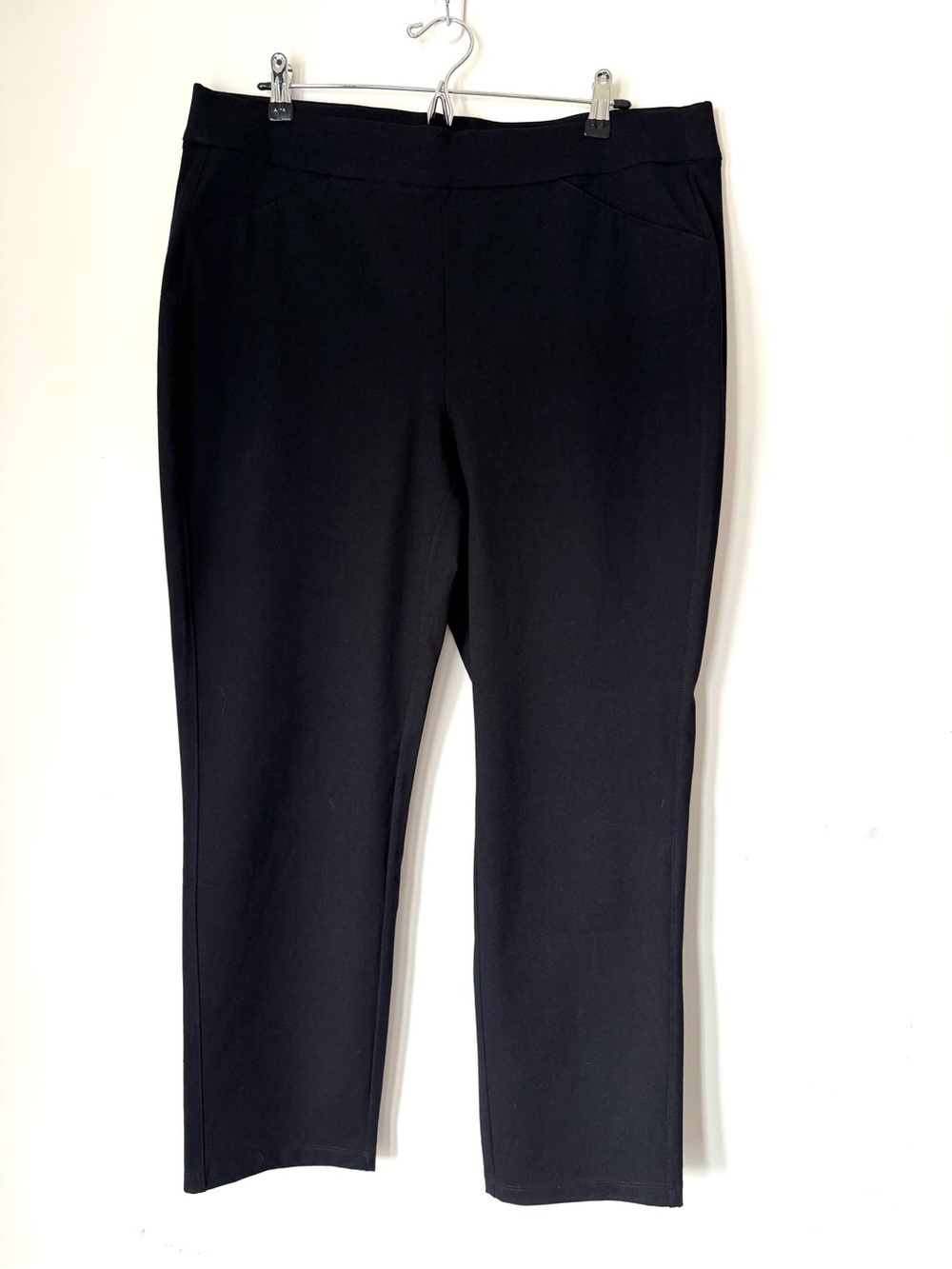 Chico's Travelers Pull On Black Stretch Straight Leg Ankle Pants Size 16
